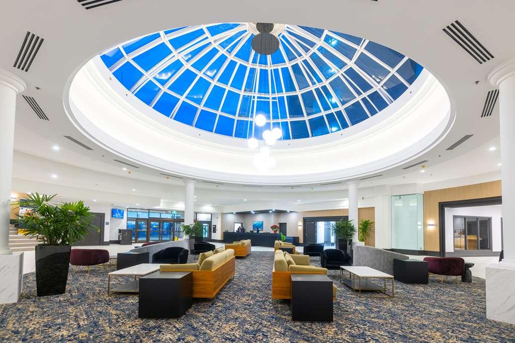 Doubletree By Hilton Calgary North 호텔 외부 사진