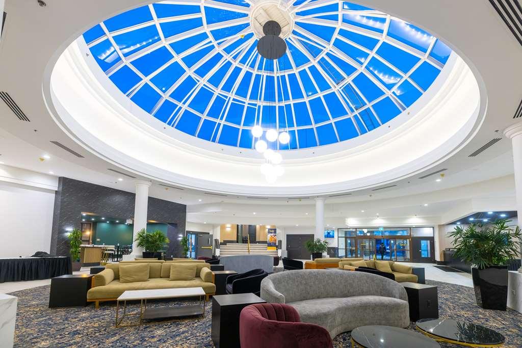 Doubletree By Hilton Calgary North 호텔 외부 사진