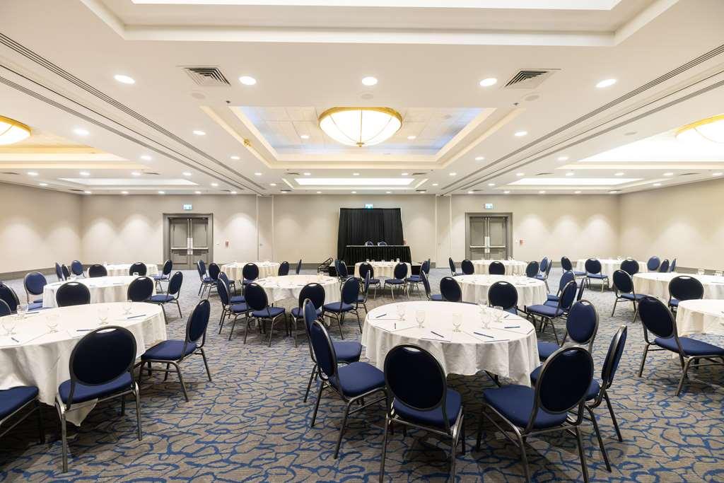 Doubletree By Hilton Calgary North 호텔 시설 사진