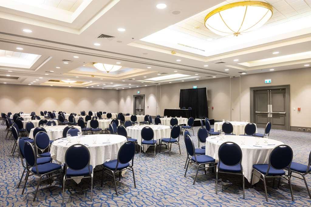 Doubletree By Hilton Calgary North 호텔 시설 사진