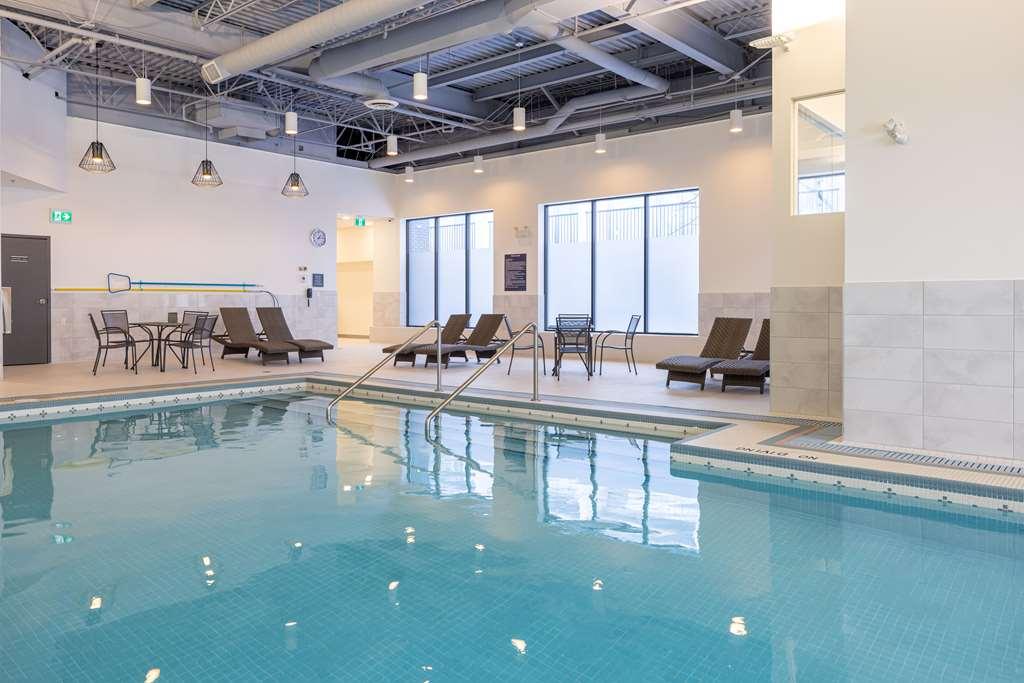 Doubletree By Hilton Calgary North 호텔 시설 사진